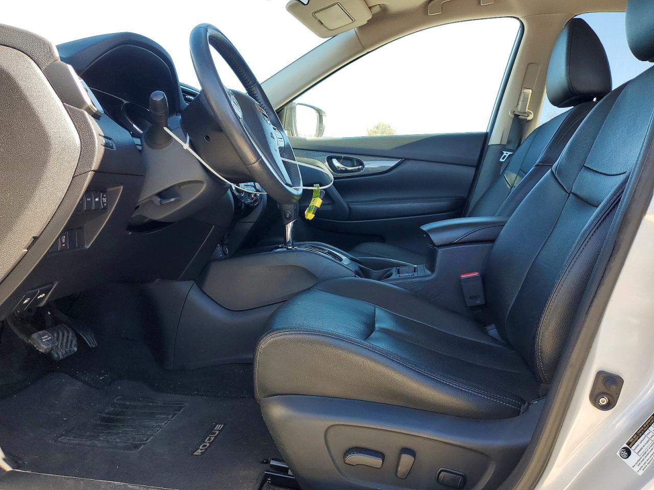 2016 NISSAN ROGUE SL photo 7
