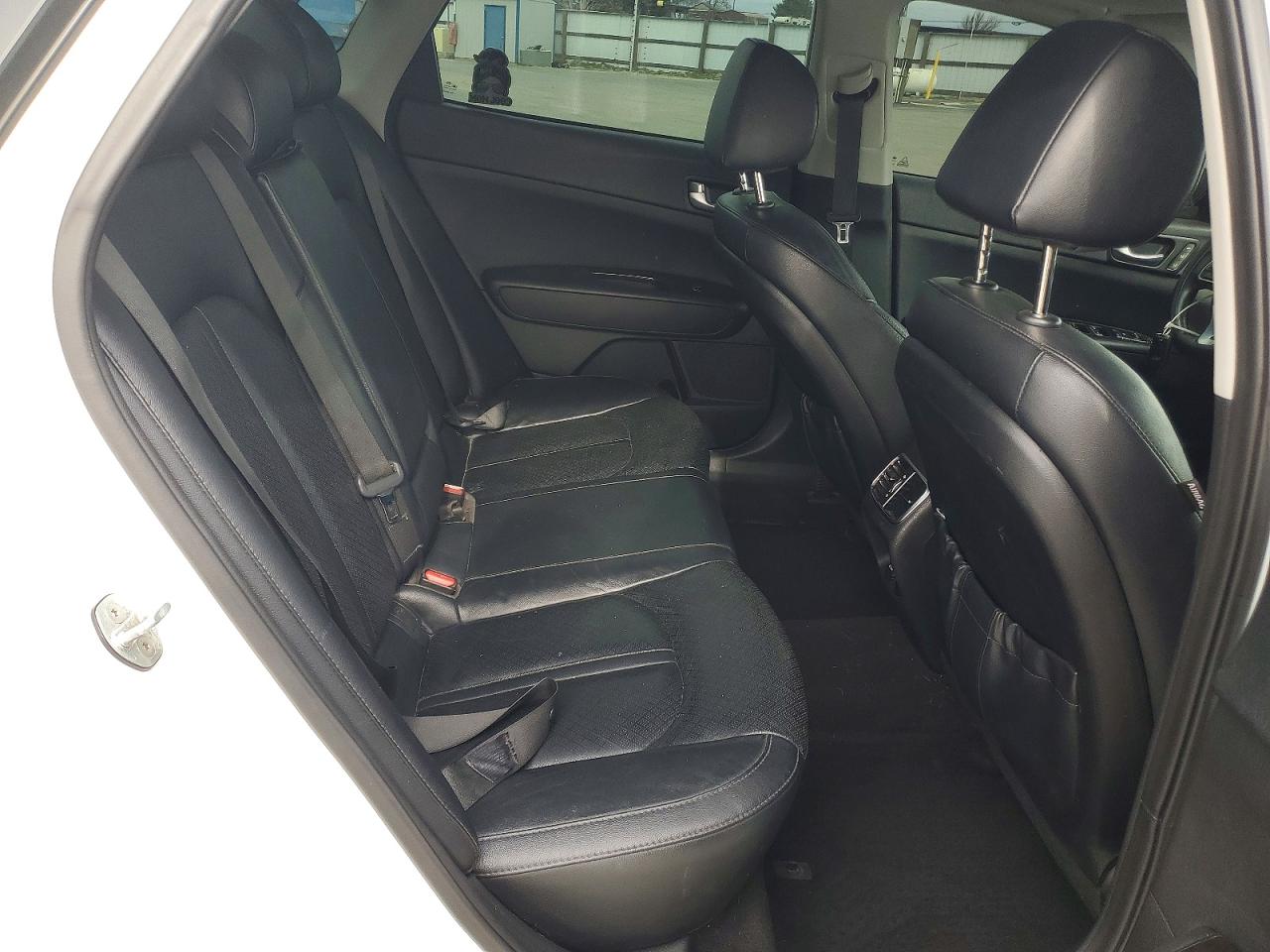 2017 KIA OPTIMA EX photo 28