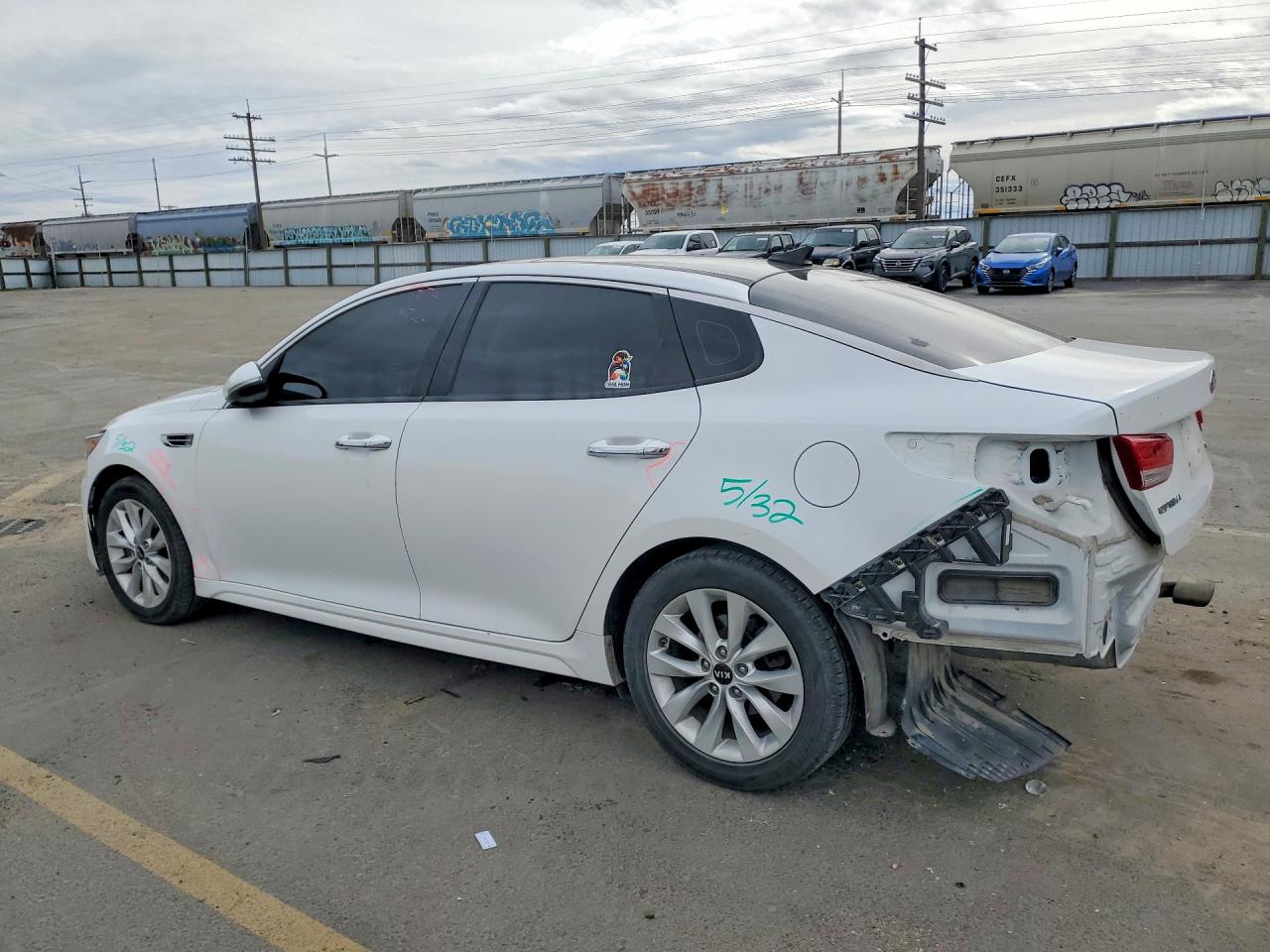 2017 KIA OPTIMA EX photo 4