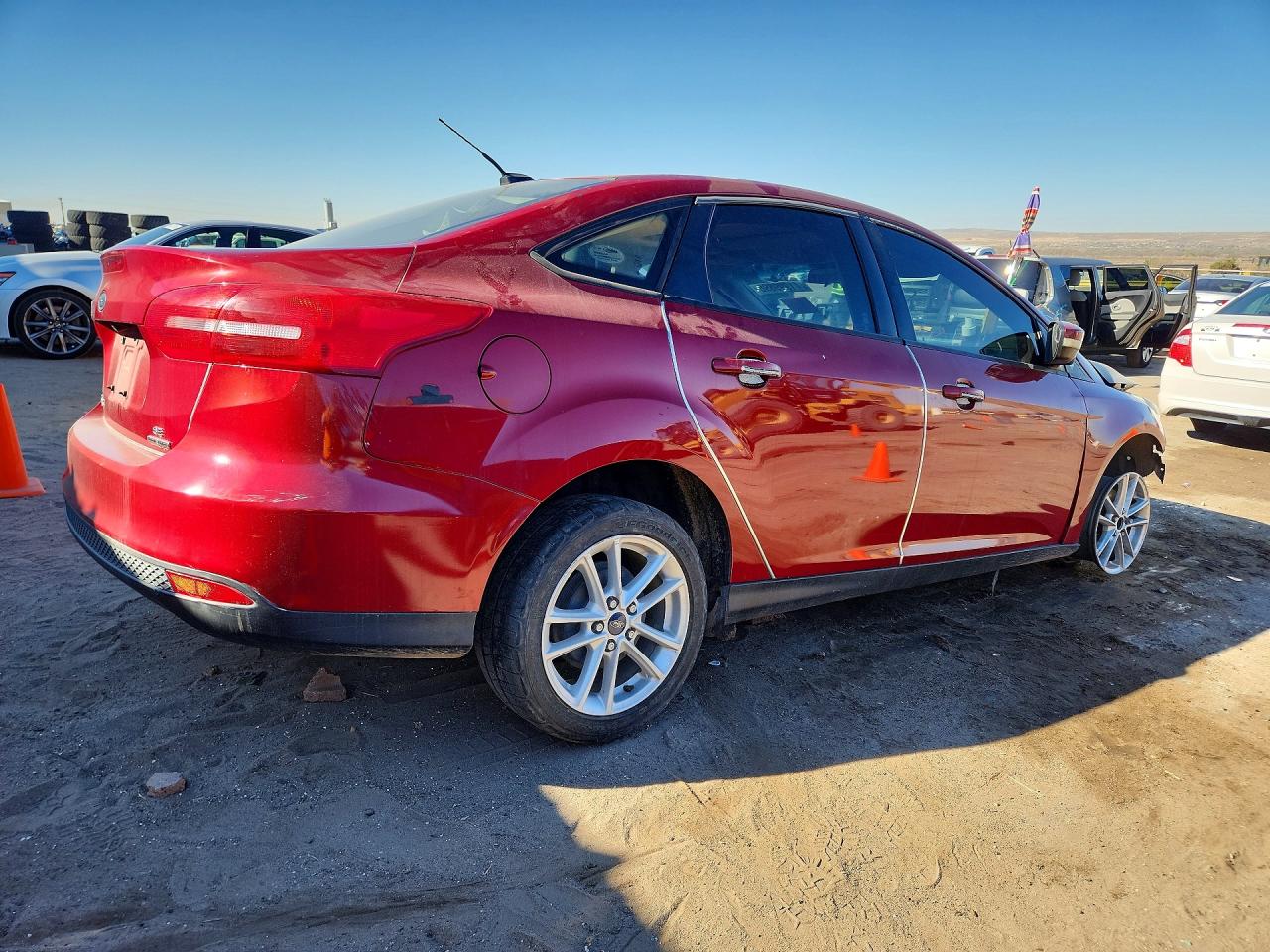 2015 FORD FOCUS SE photo 7