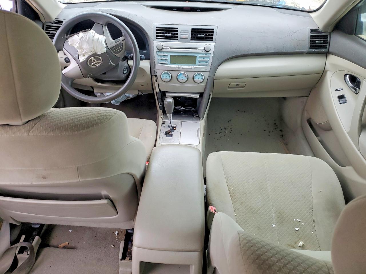 2007 TOYOTA CAMRY LE photo 8