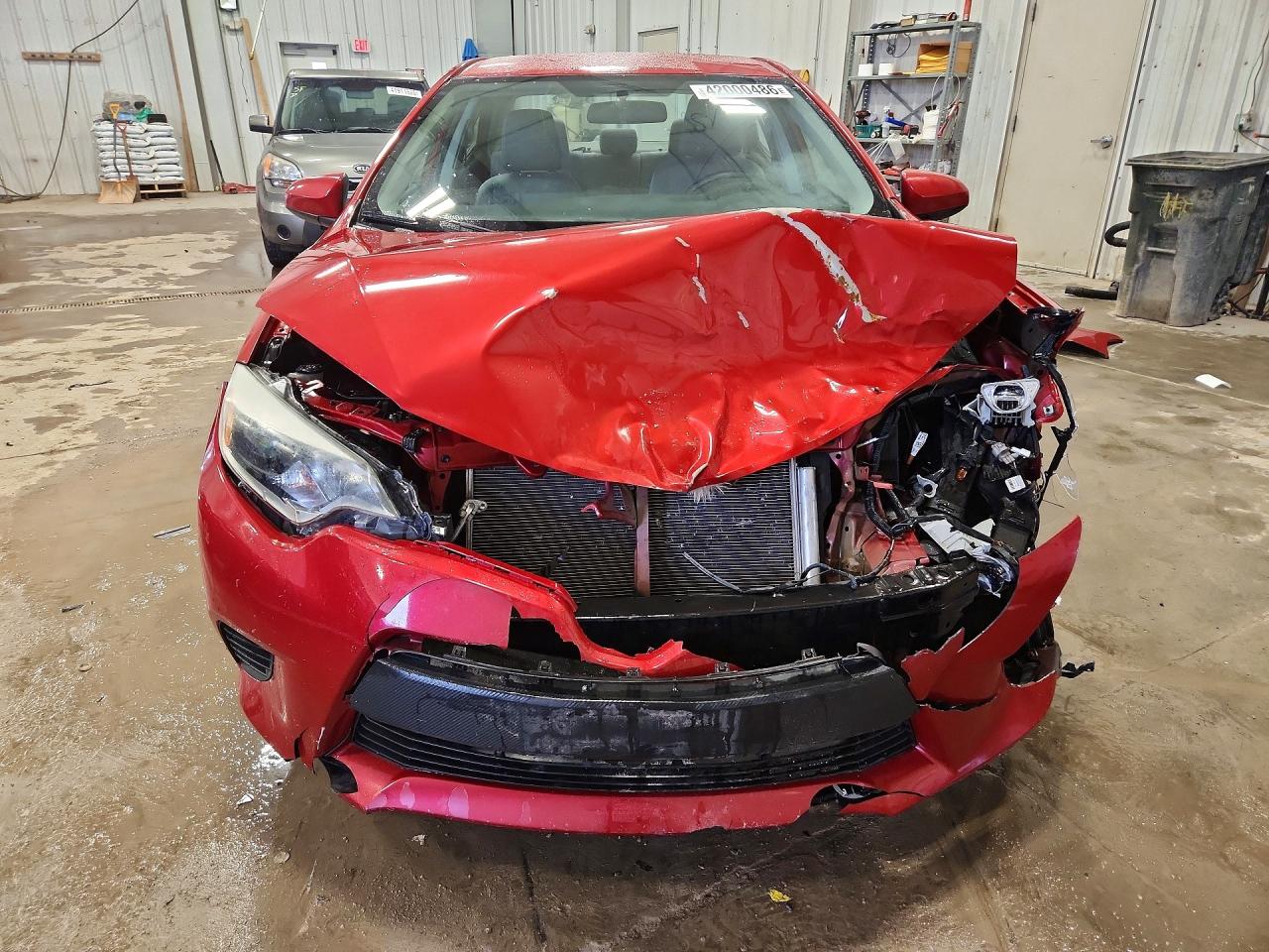 2014 TOYOTA COROLLA LE photo 9