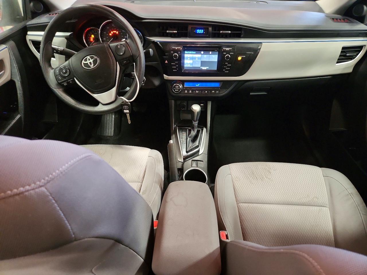 2014 TOYOTA COROLLA LE photo 15