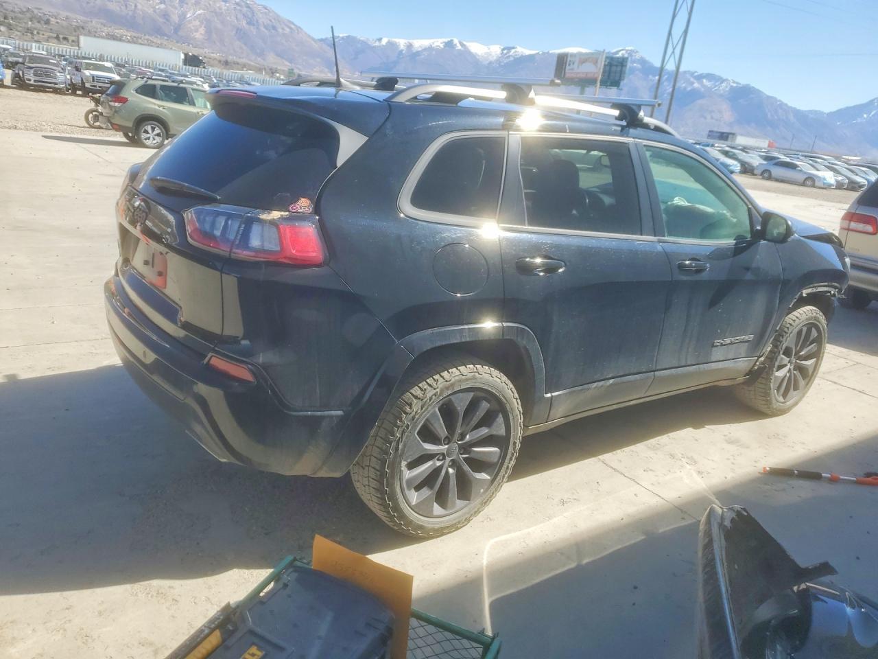 2019 JEEP CHEROKEE LIMITED photo 3