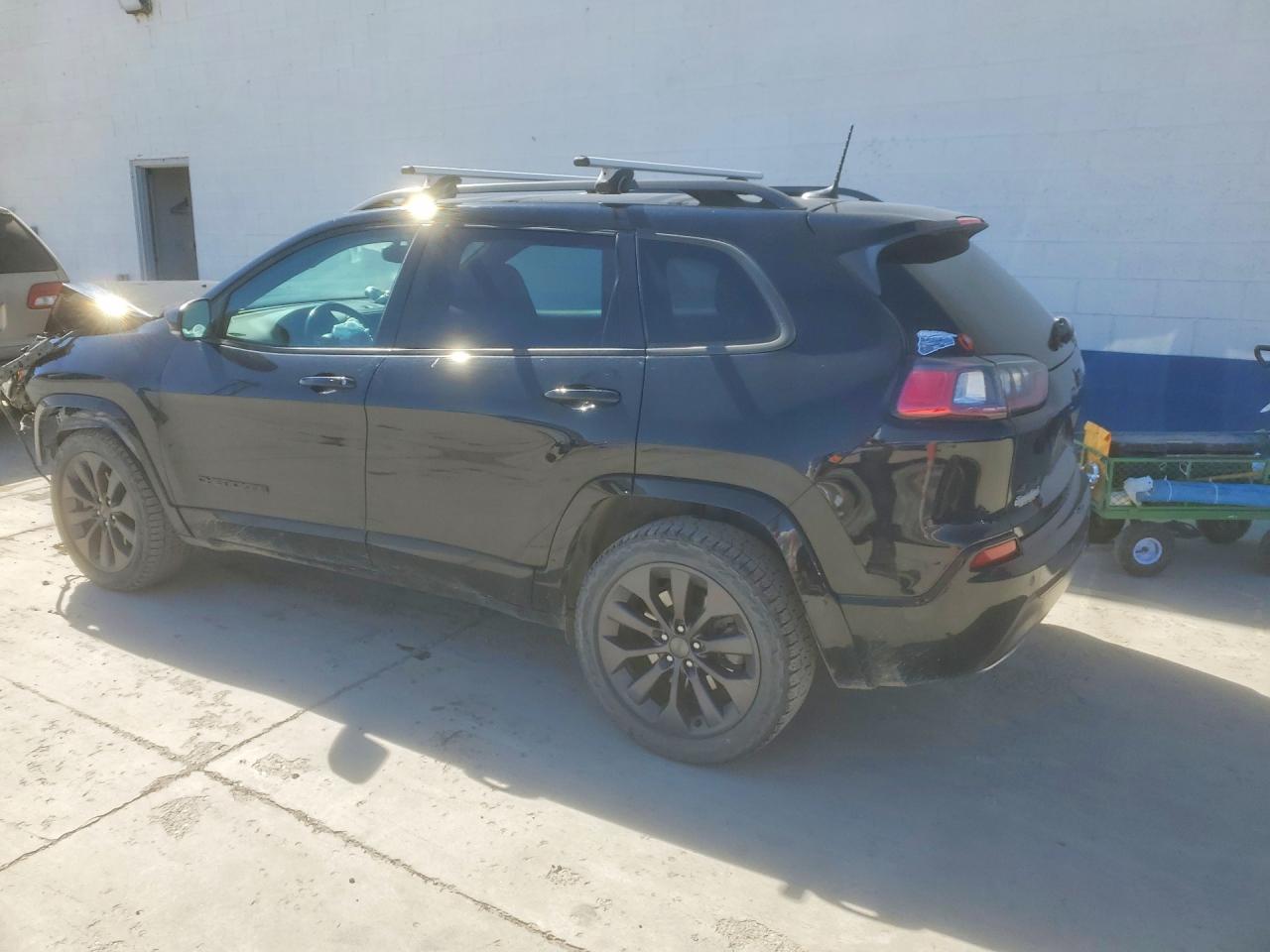 2019 JEEP CHEROKEE LIMITED photo 2