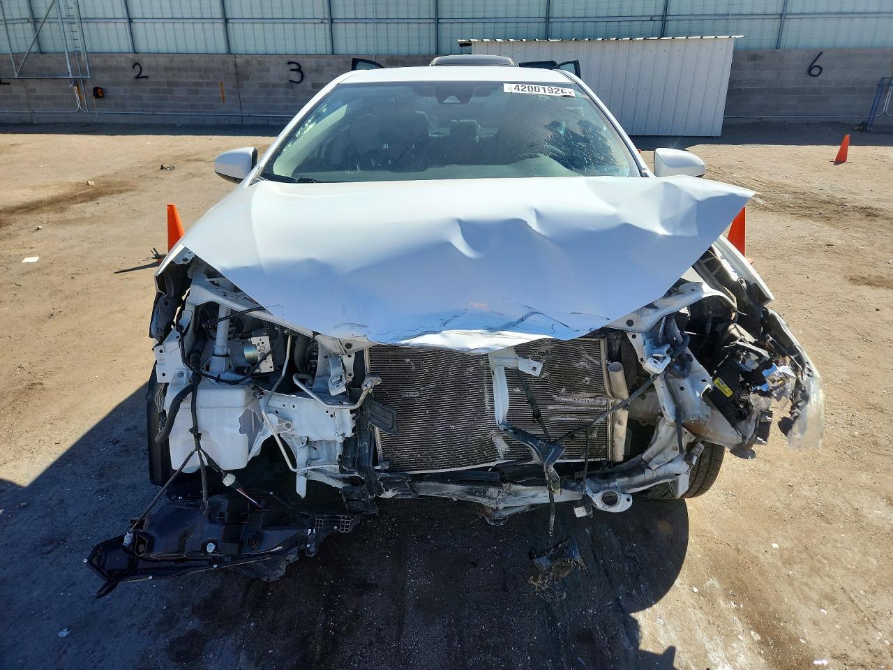 2017 TOYOTA COROLLA LE photo 13