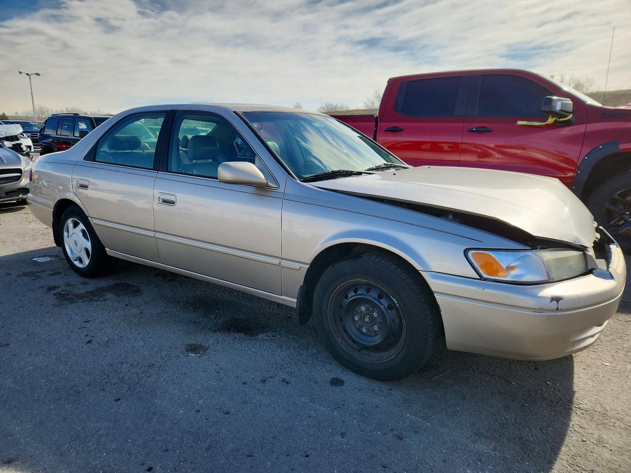 1999 TOYOTA CAMRY LE V6 photo 4