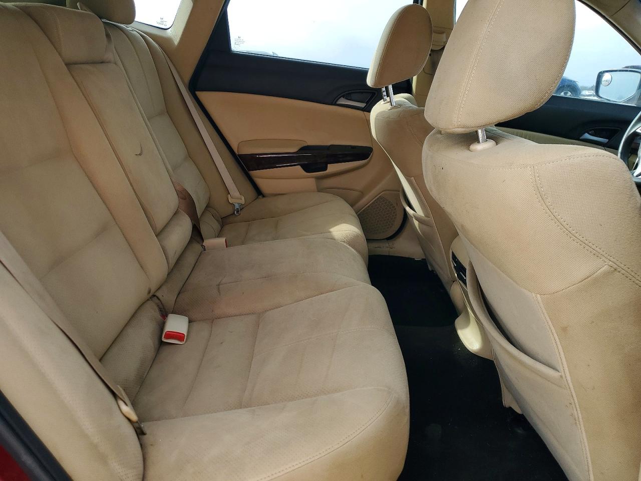 2010 HONDA ACCORD CROSSTOUR EX photo 19