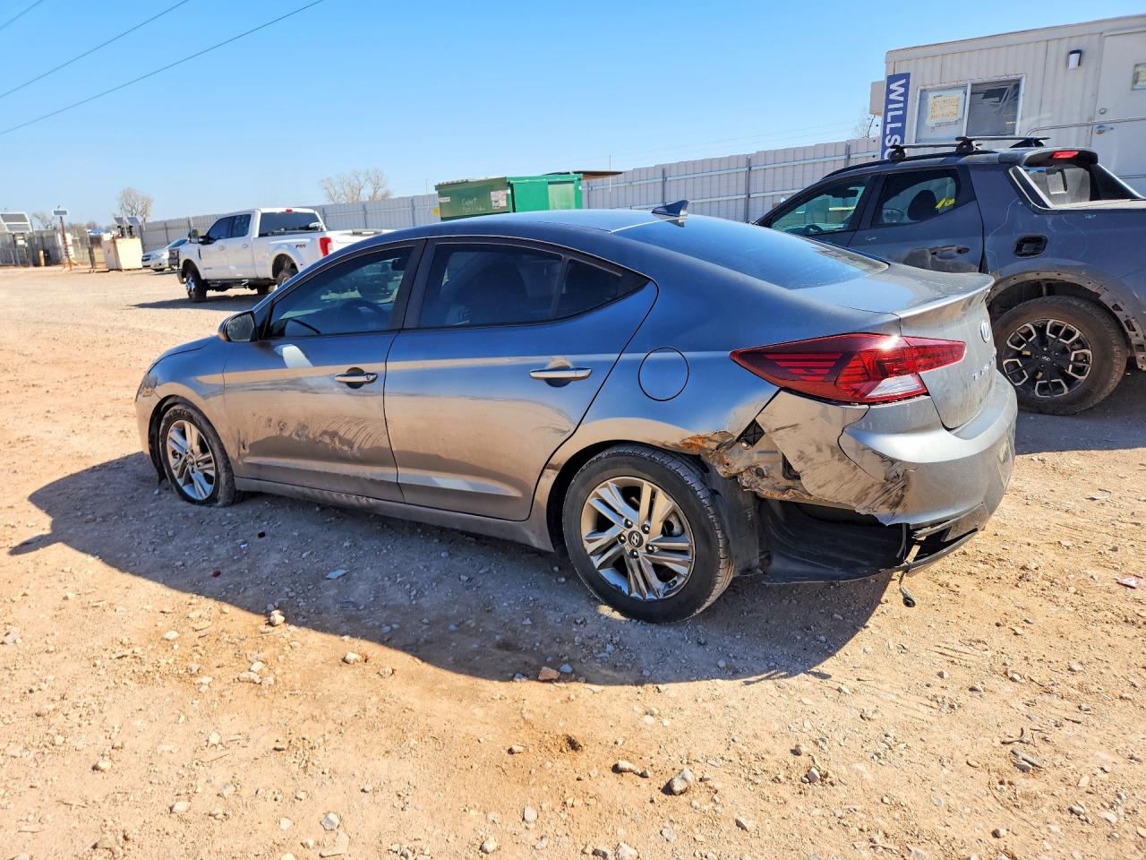 2019 HYUNDAI ELANTRA SEL photo 3