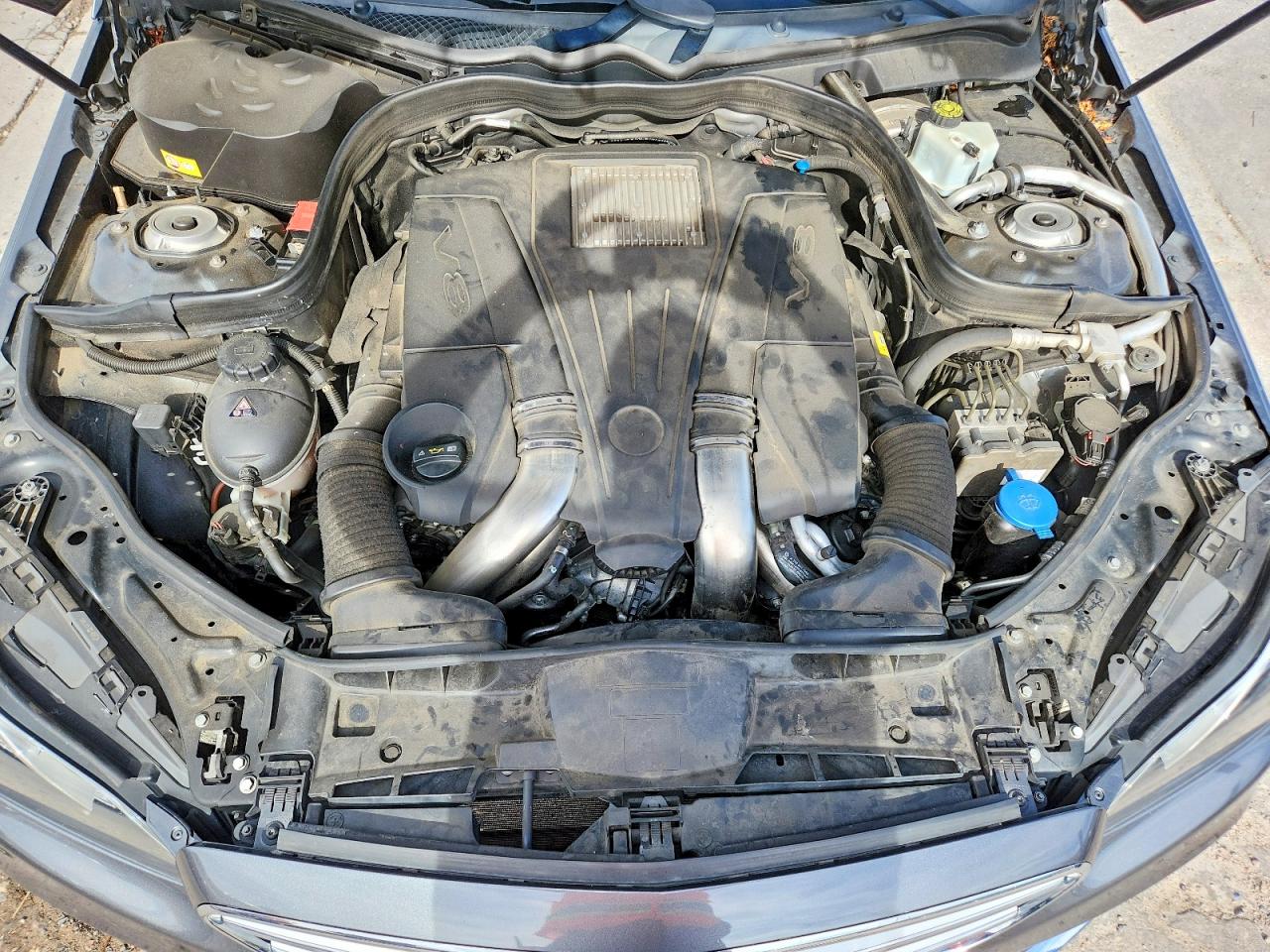 2014 MERCEDES-BENZ E 550 4MATIC photo 31