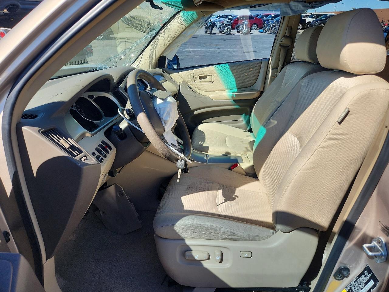 2007 TOYOTA HIGHLANDER BASE photo 7