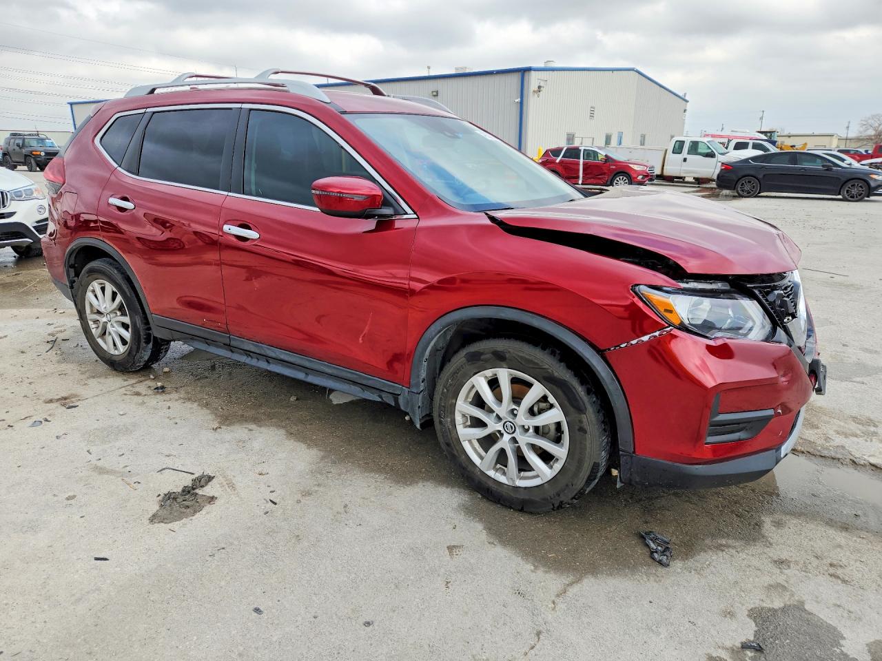 2019 NISSAN ROGUE SV photo 4