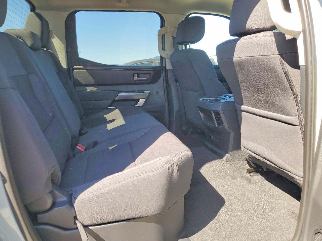 2024 TOYOTA TUNDRA SR5 photo 10
