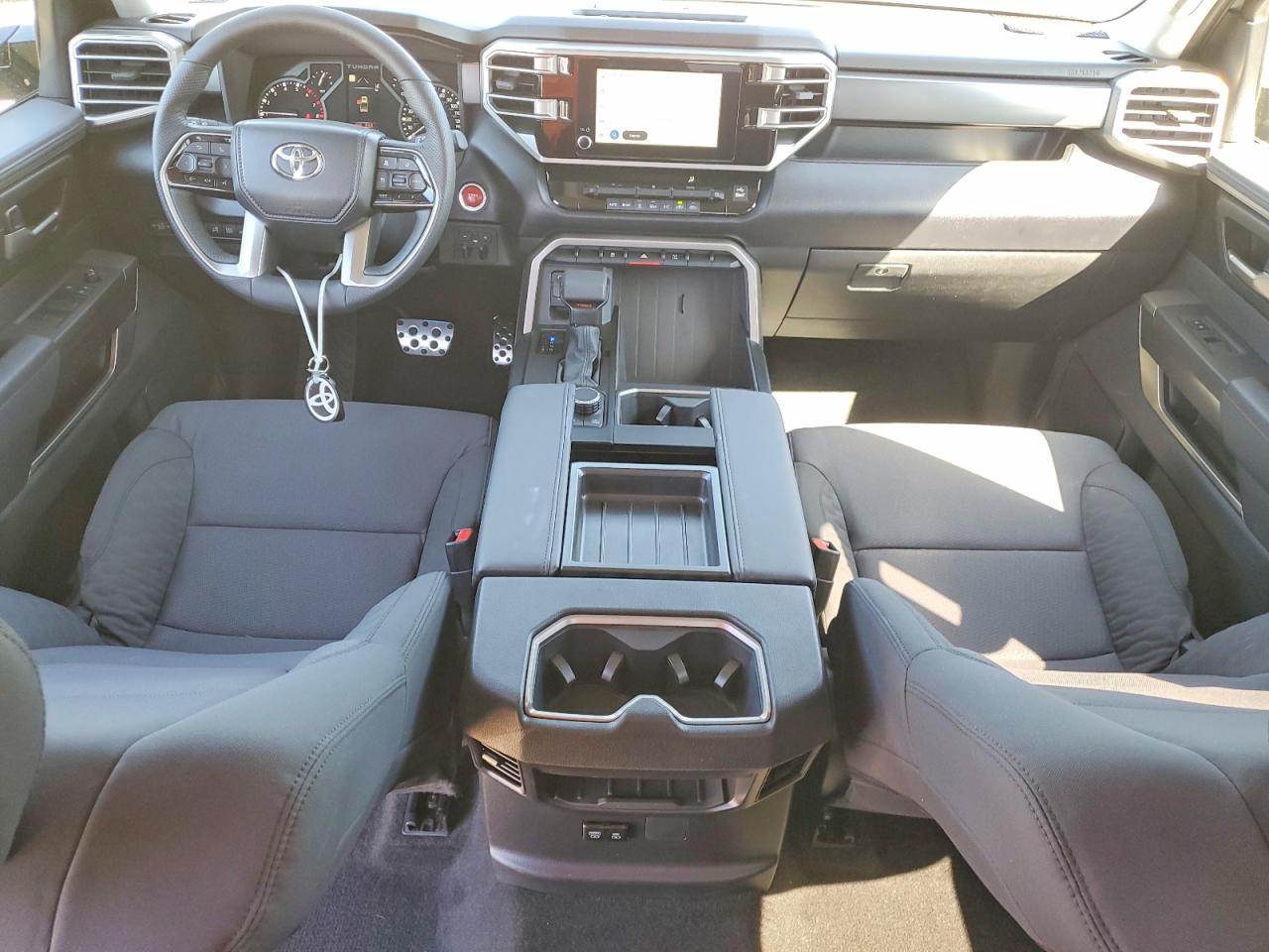 2024 TOYOTA TUNDRA SR5 photo 8