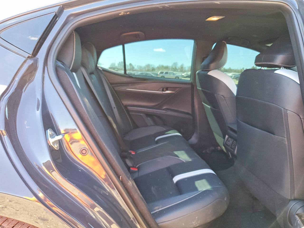 2025 TOYOTA CAMRY SE photo 19