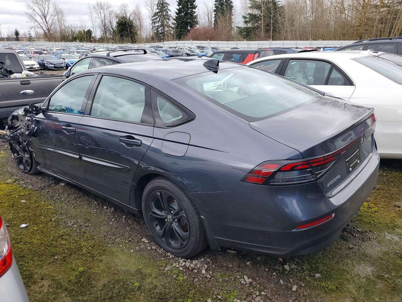 2025 HONDA ACCORD SE photo 2