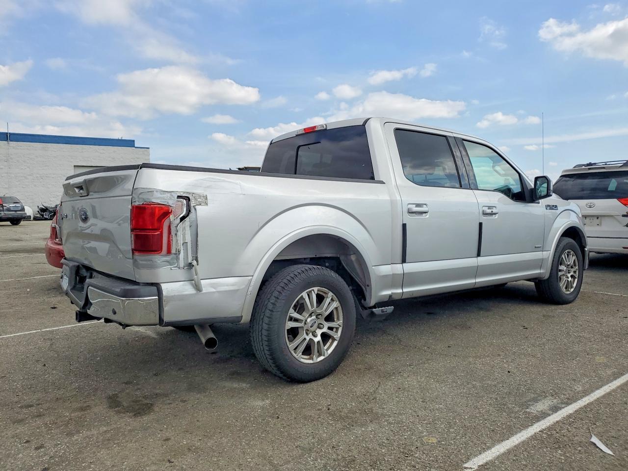 2016 FORD F150 SUPERCREW photo 5