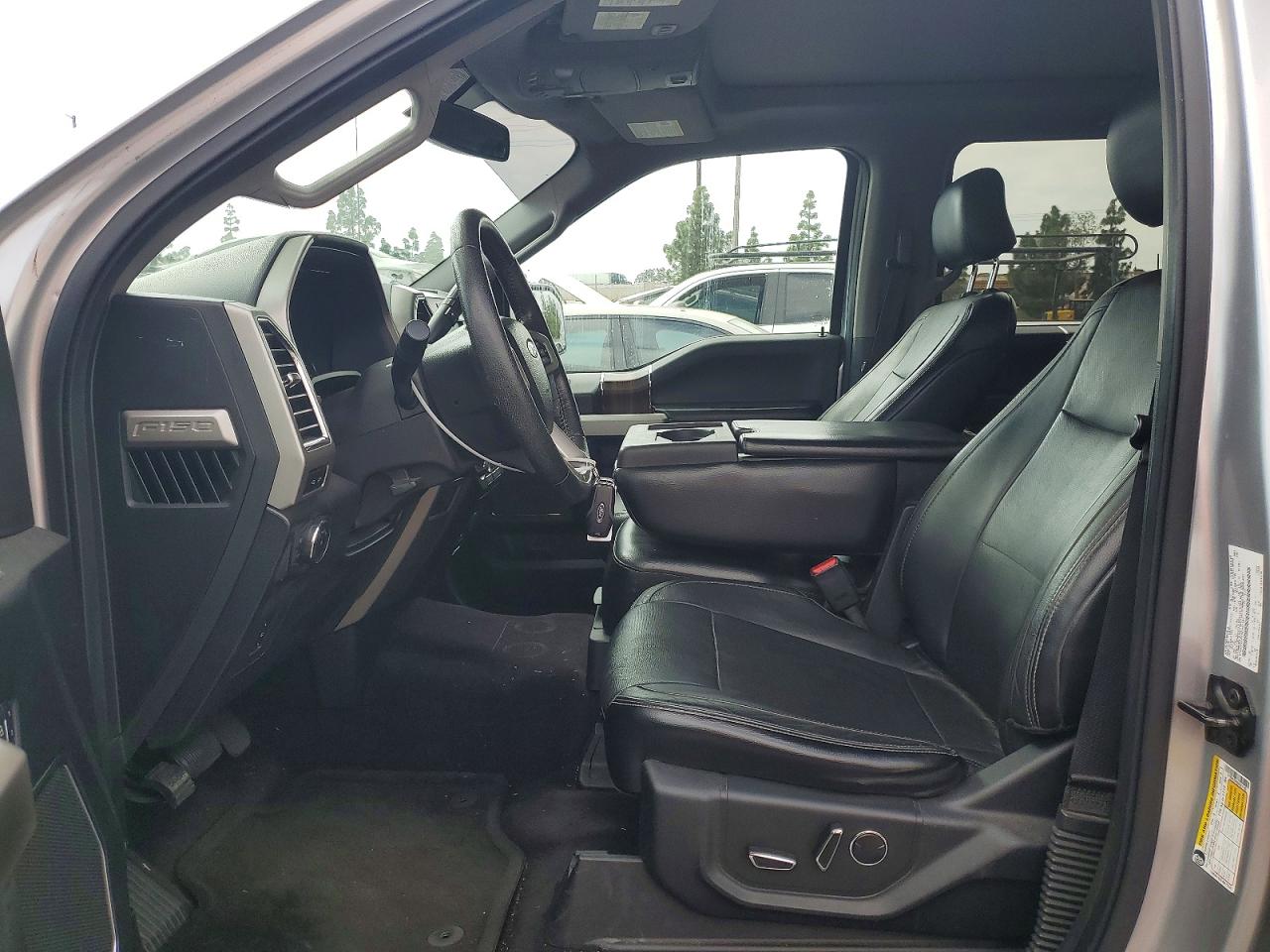2016 FORD F150 SUPERCREW photo 13