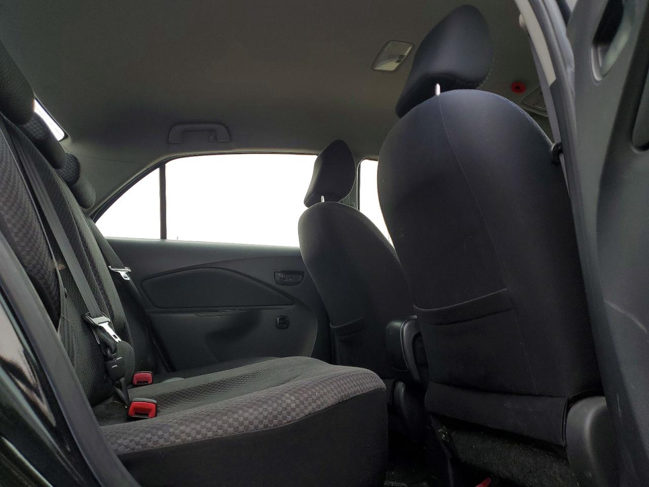 2007 TOYOTA YARIS BASE photo 10