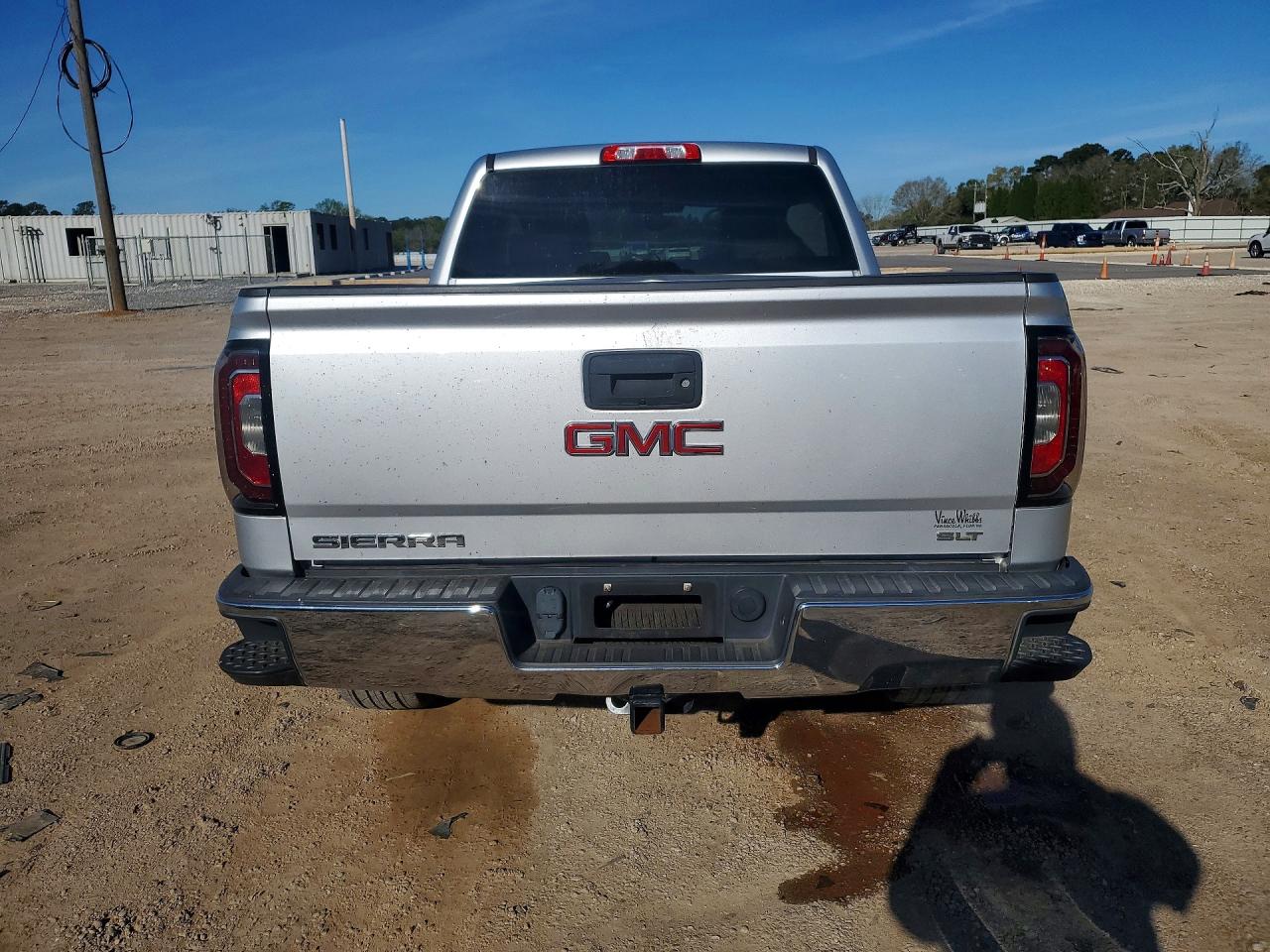 2017 GMC SIERRA C1500 SLT photo 16