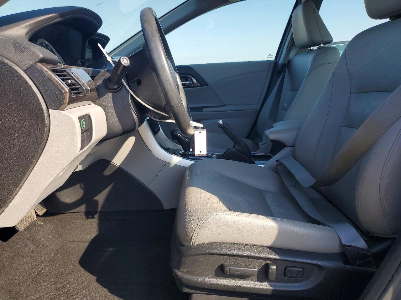 2017 HONDA ACCORD EXL photo 7