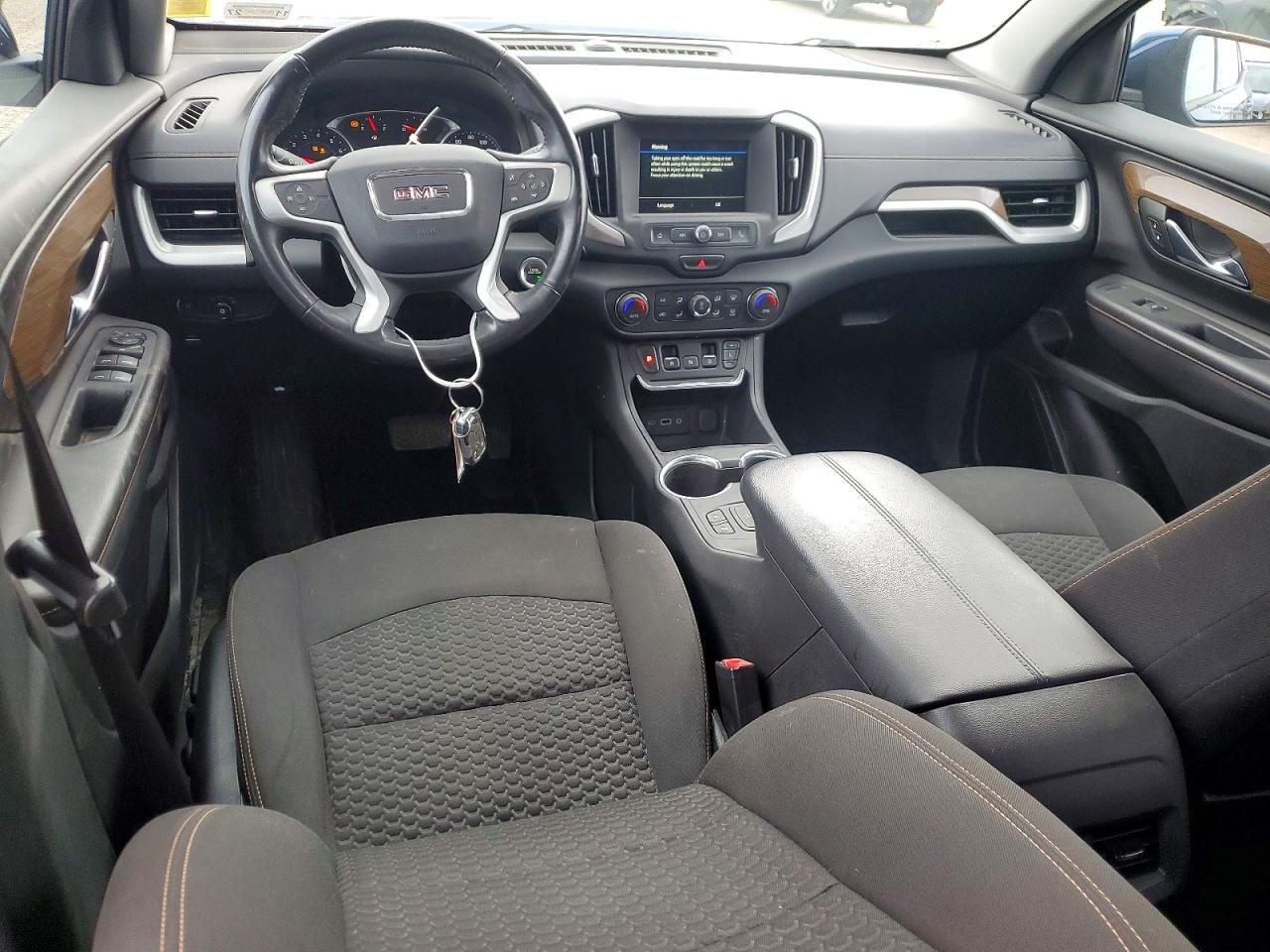 2019 GMC TERRAIN SLE photo 8