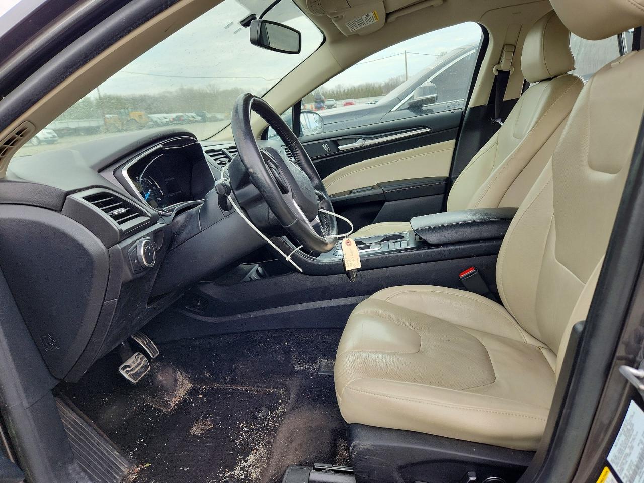 2017 FORD FUSION TITANIUM HEV photo 19