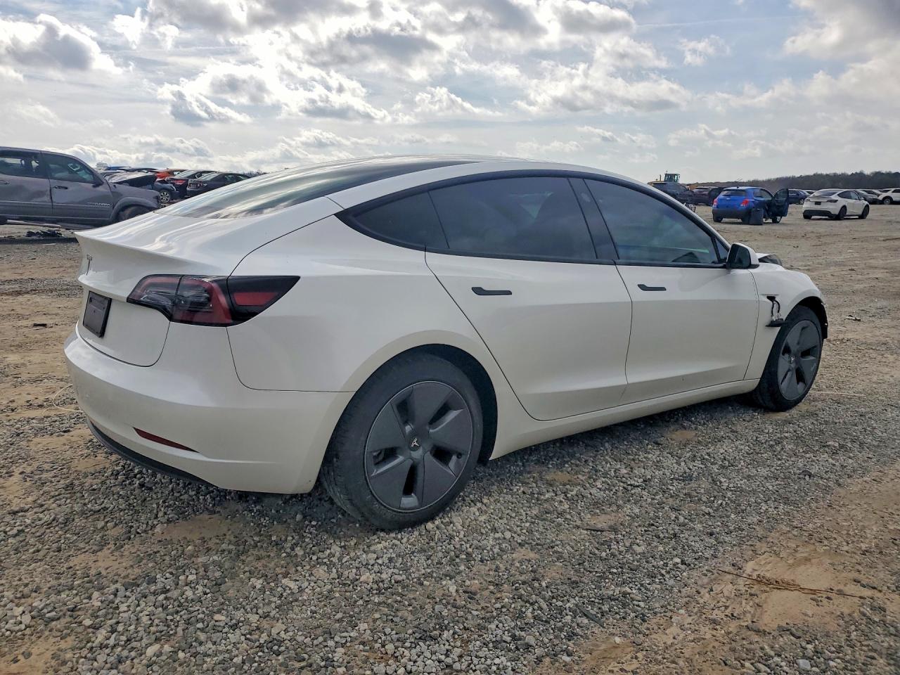 2023 TESLA MODEL 3 photo 7