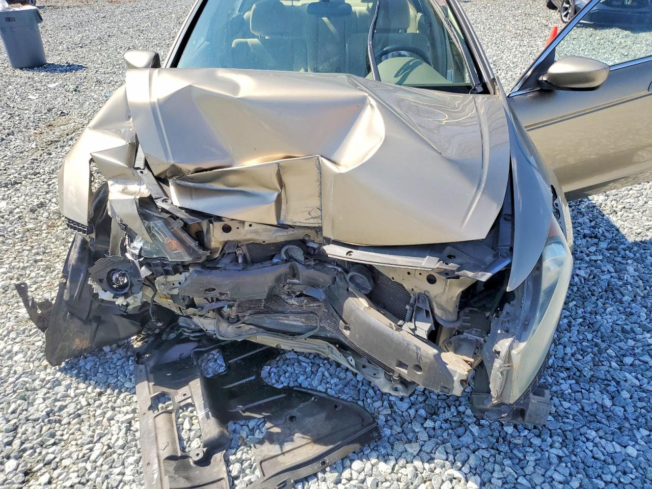 2009 HONDA ACCORD LXP photo 21