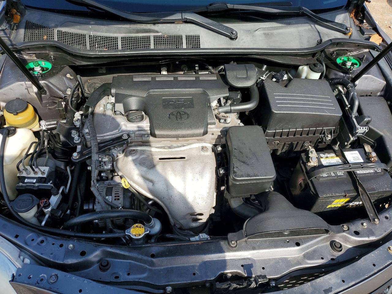 2011 TOYOTA CAMRY SE photo 21