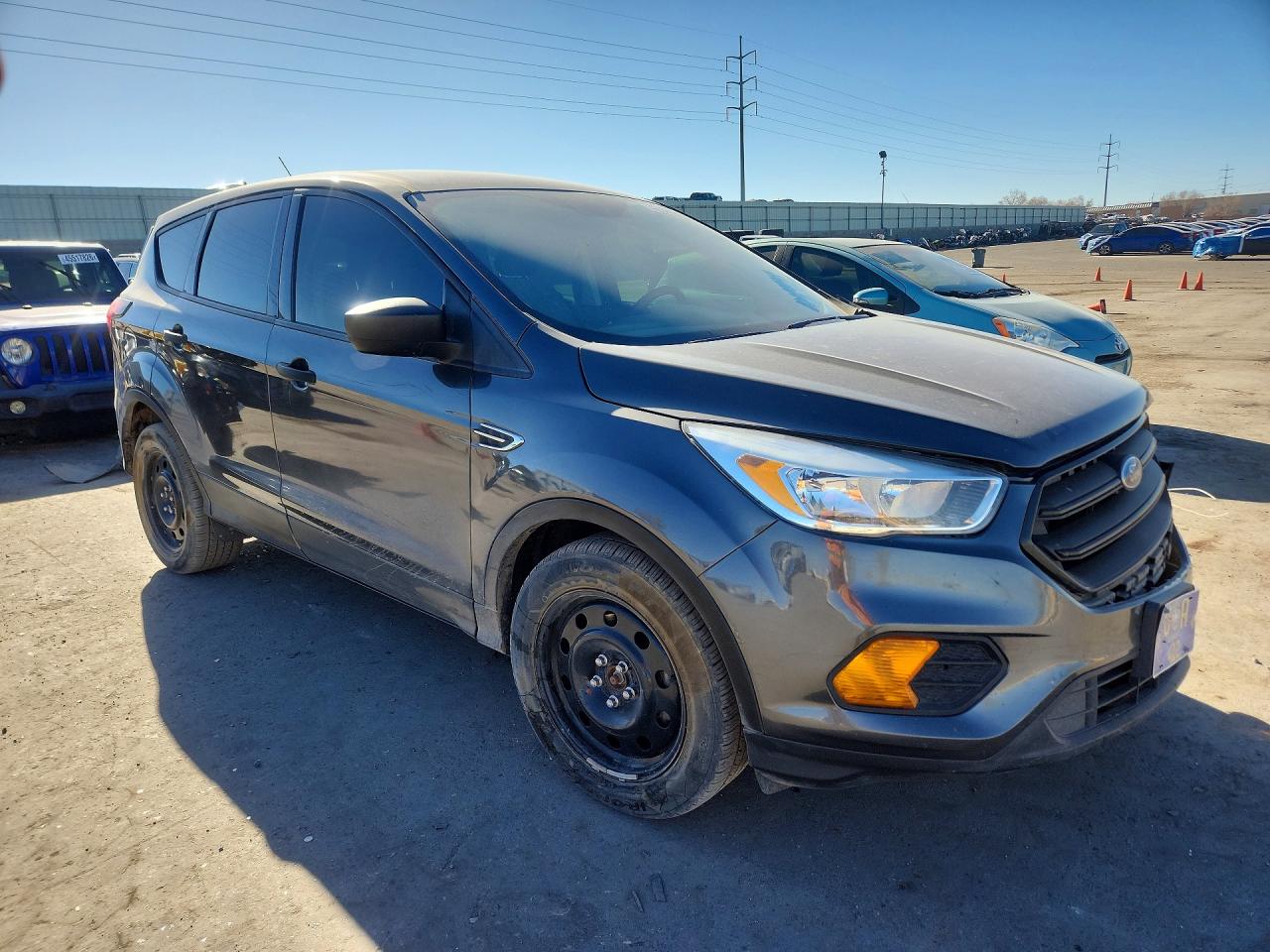 2019 FORD ESCAPE S photo 4