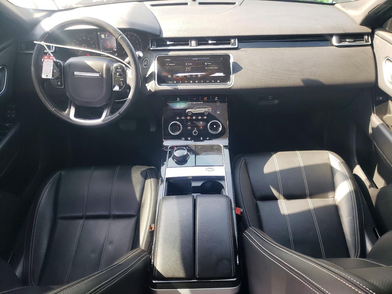 2020 LAND ROVER RANGE ROVER VELAR S photo 22