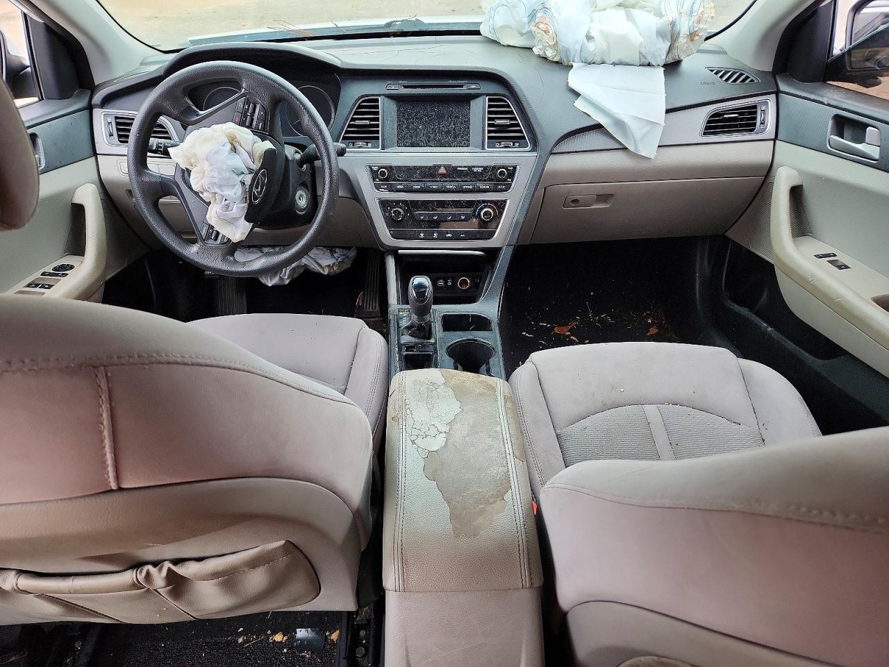 2016 HYUNDAI SONATA SE photo 8