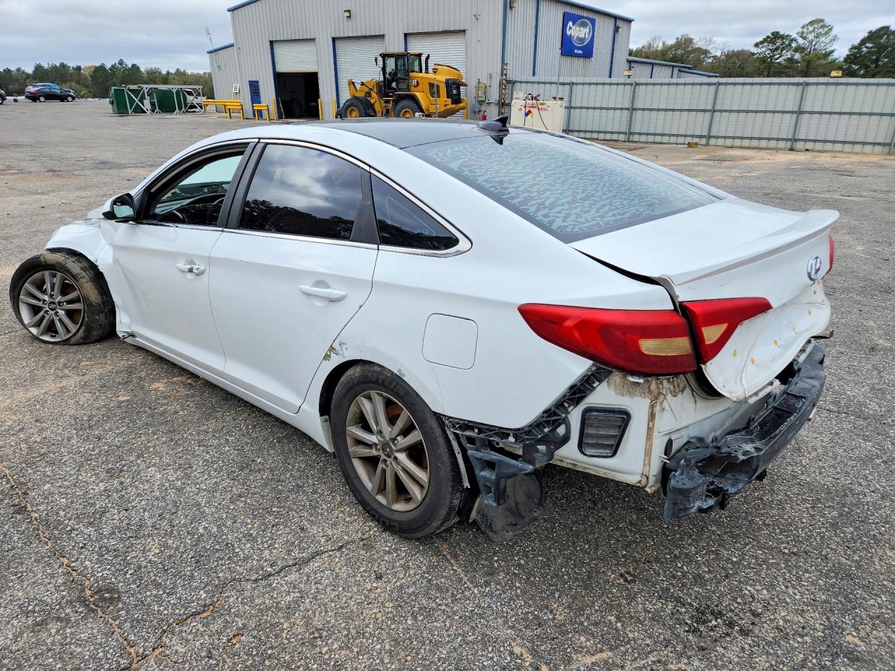 2016 HYUNDAI SONATA SE photo 2