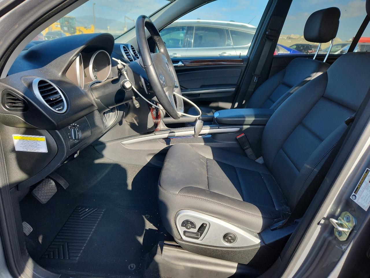 2011 MERCEDES-BENZ ML 350 photo 13