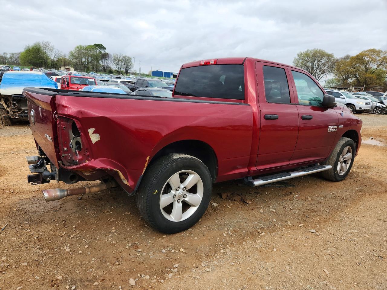 2013 RAM 1500 ST photo 3