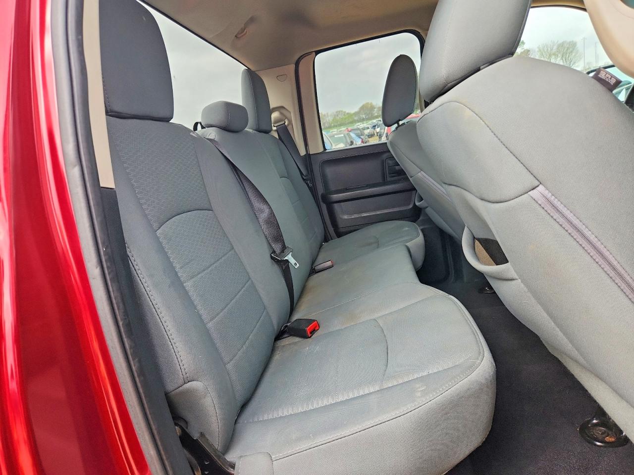 2013 RAM 1500 ST photo 10