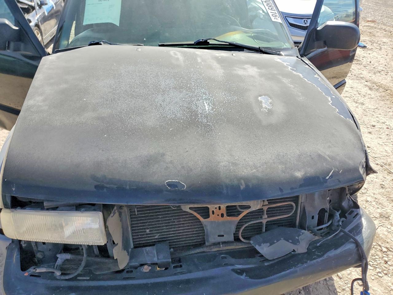 2000 CHEVROLET S TRUCK S10 photo 11