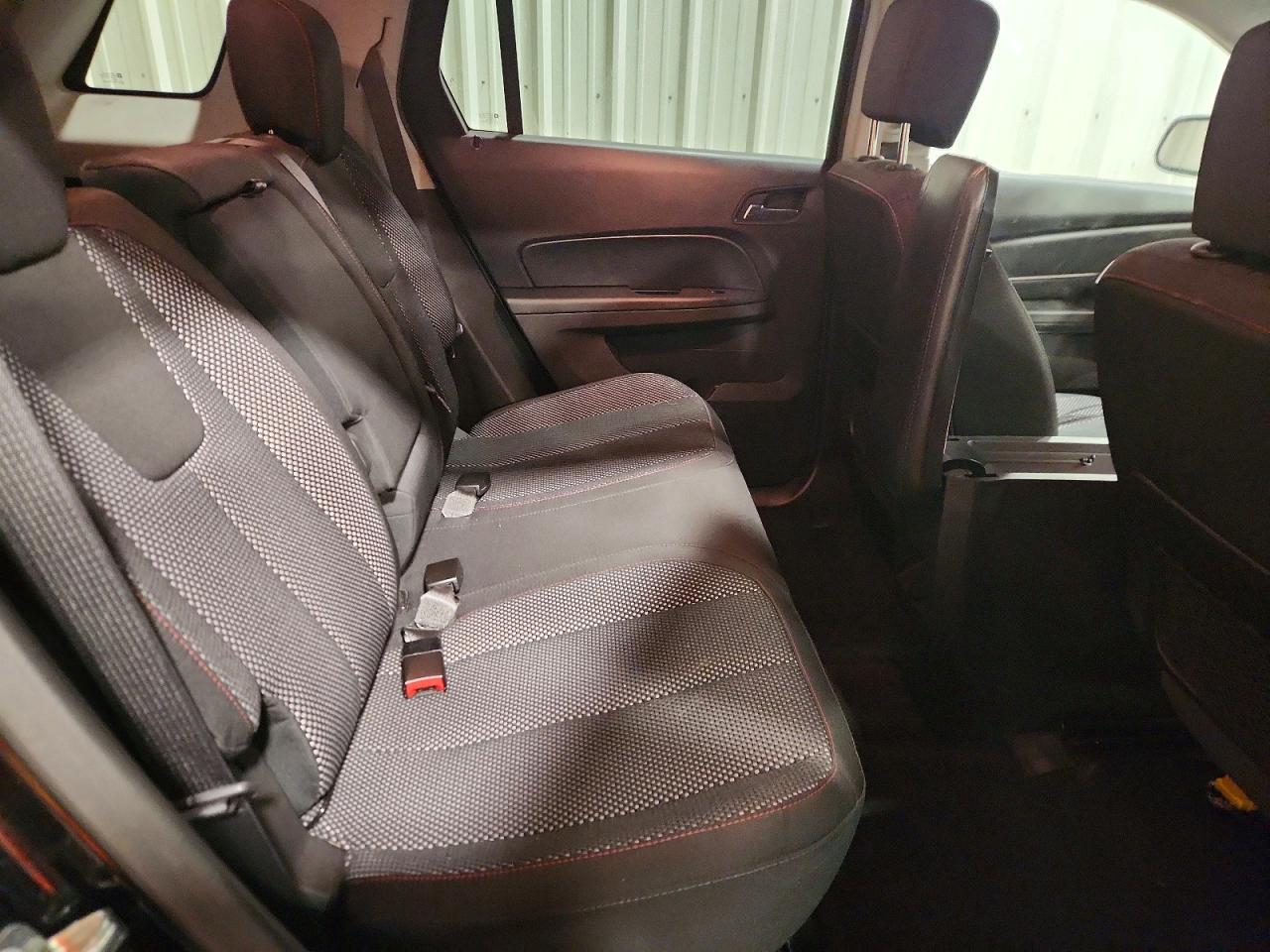 2017 GMC TERRAIN SLE photo 21