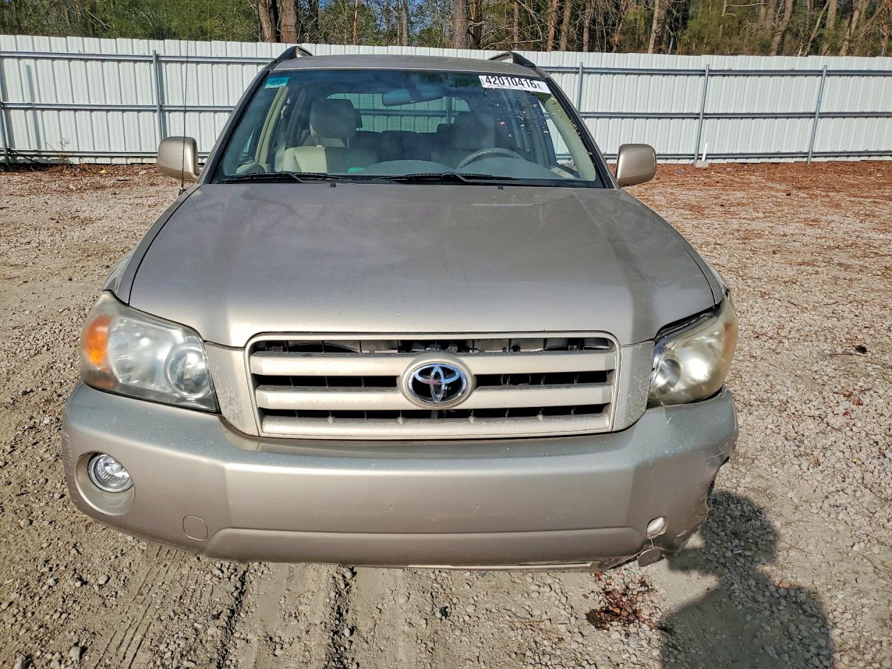 2004 TOYOTA HIGHLANDER BASE photo 5