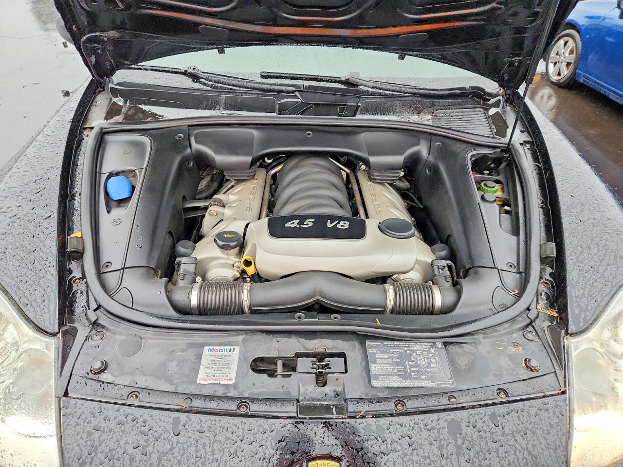 2005 PORSCHE CAYENNE S photo 11