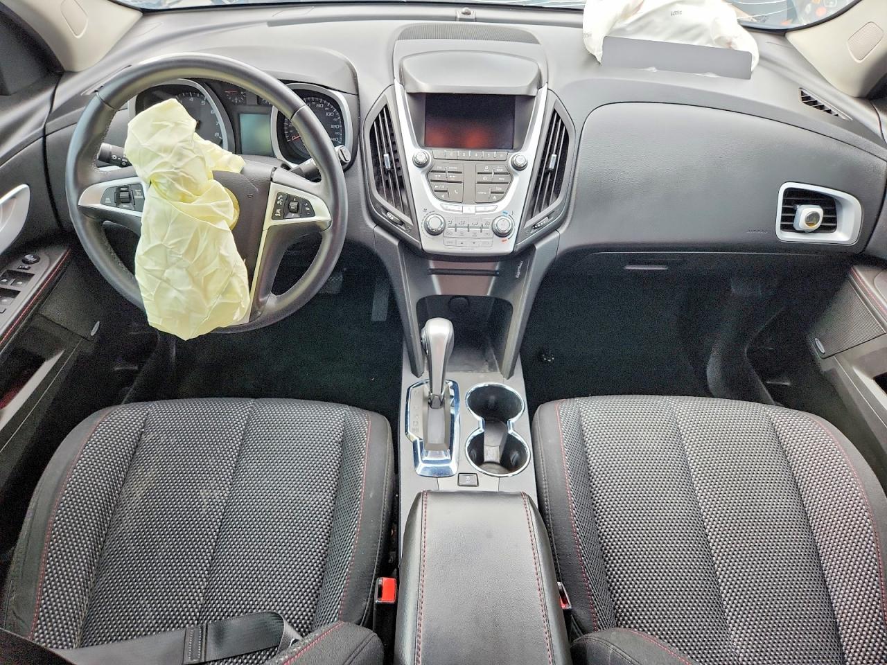 2015 CHEVROLET EQUINOX LT photo 8