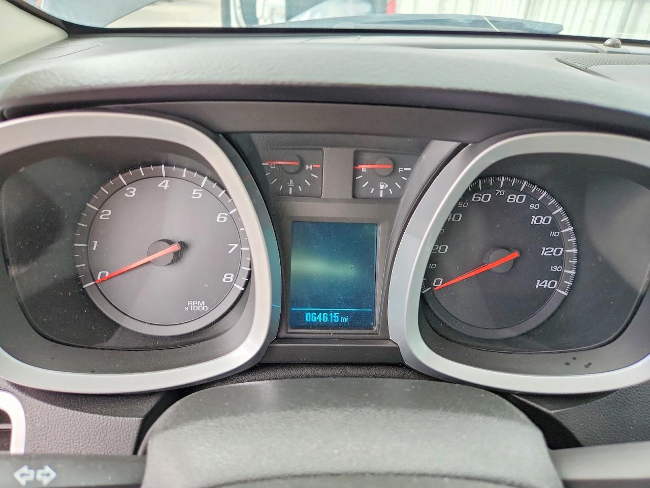 2015 CHEVROLET EQUINOX LT photo 9