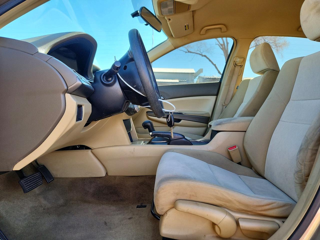 2008 HONDA ACCORD LX photo 7