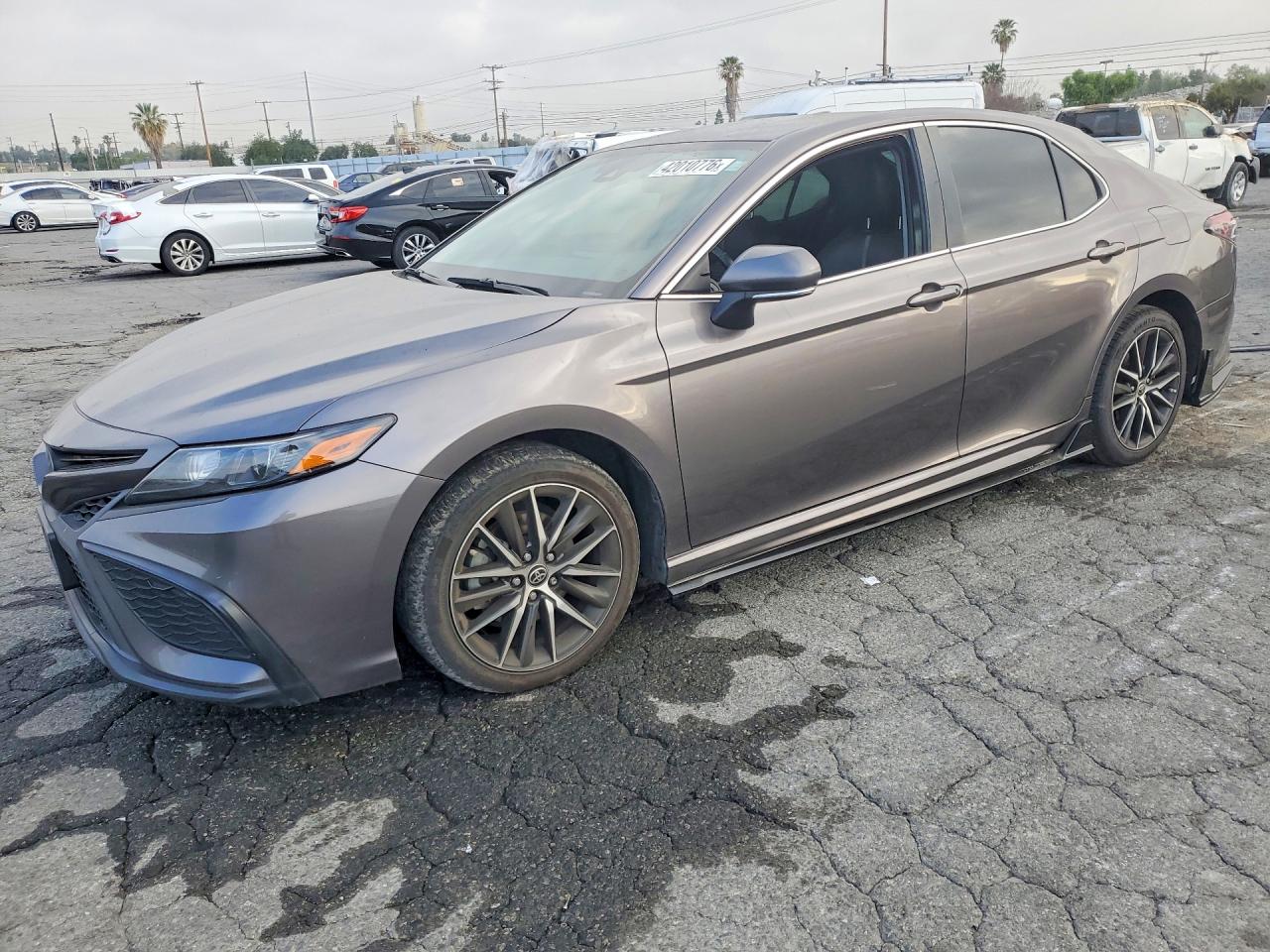 2022 TOYOTA CAMRY