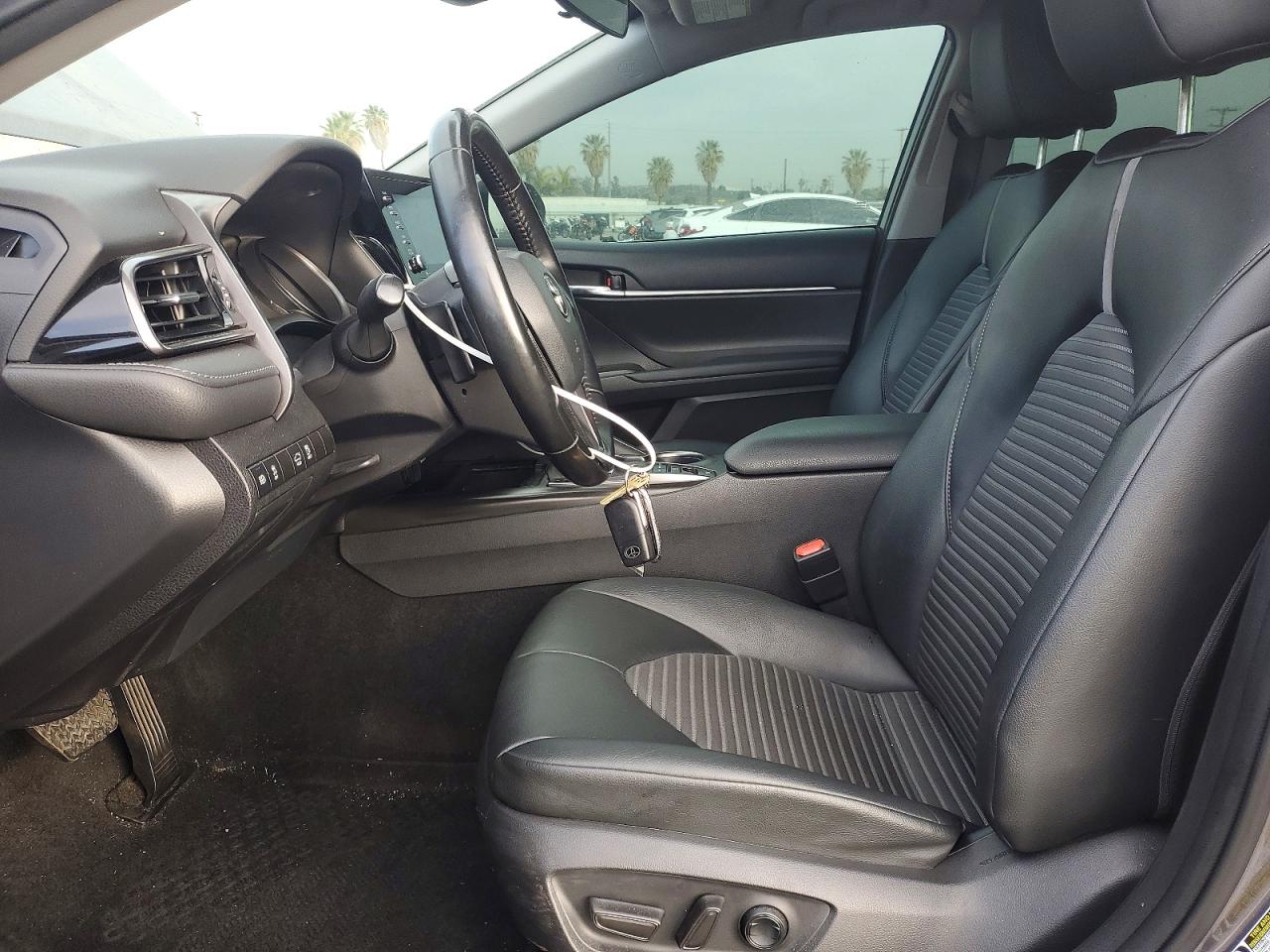 2022 TOYOTA CAMRY SE photo 19