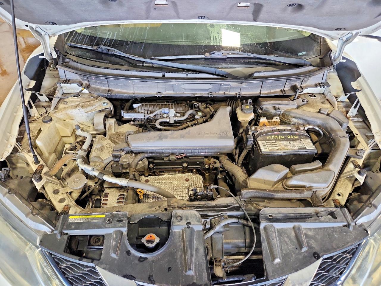 2014 NISSAN ROGUE SV photo 23