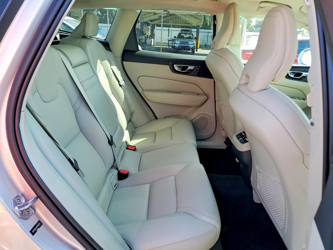 2021 VOLVO XC60 T5 INSCRIPTION photo 21