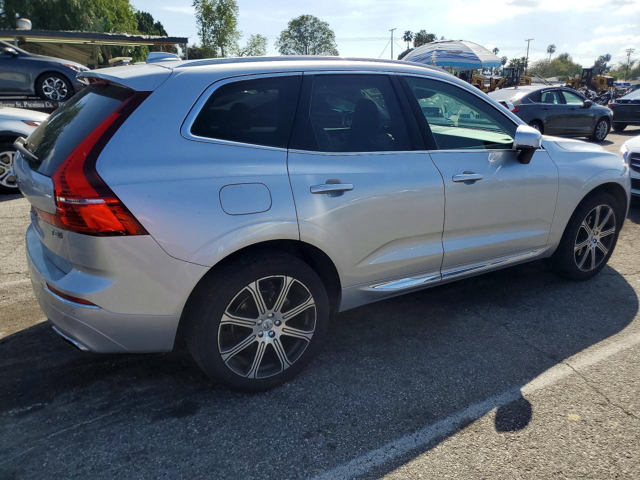 2021 VOLVO XC60 T5 INSCRIPTION photo 5