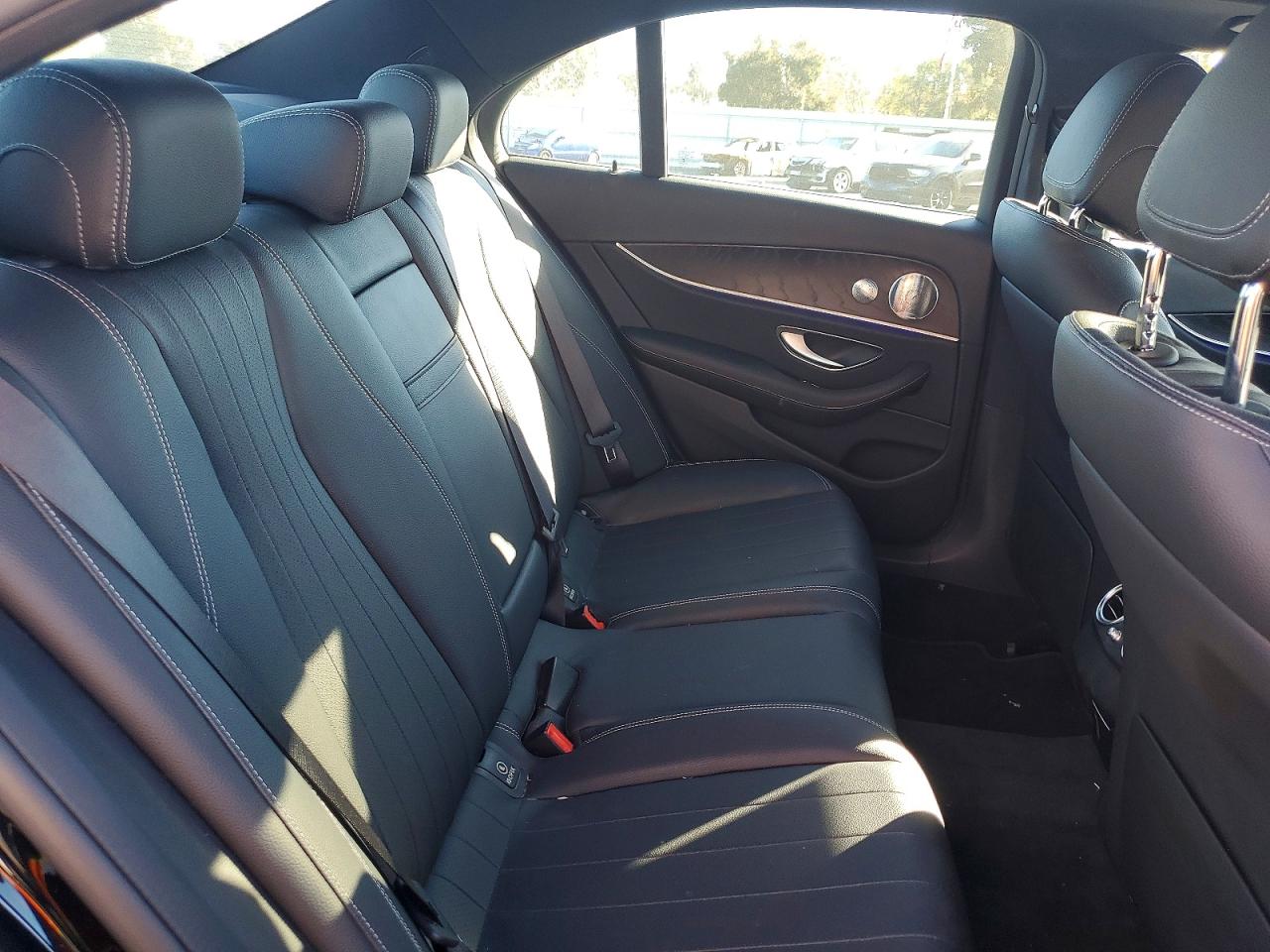 2021 MERCEDES-BENZ E 350 photo 19